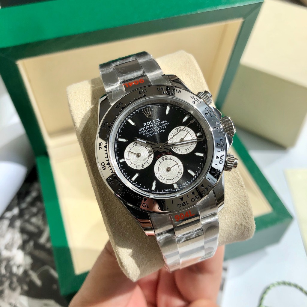 Rolex Daytona Chronograph Luxury Watch, 40mm Stainless Steel Case, Caliber 4130 Movement, Stainless Steel Oyster Bracelet