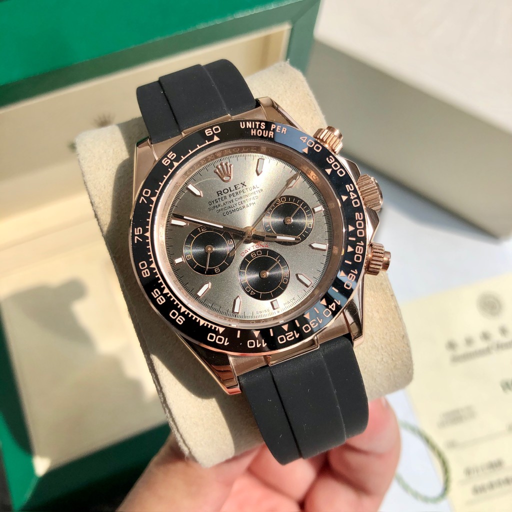 Rolex Daytona Chronograph Luxury Watch, 40mm 18K Rose Gold Case, Caliber 4130 Movement, Black Rubber Strap