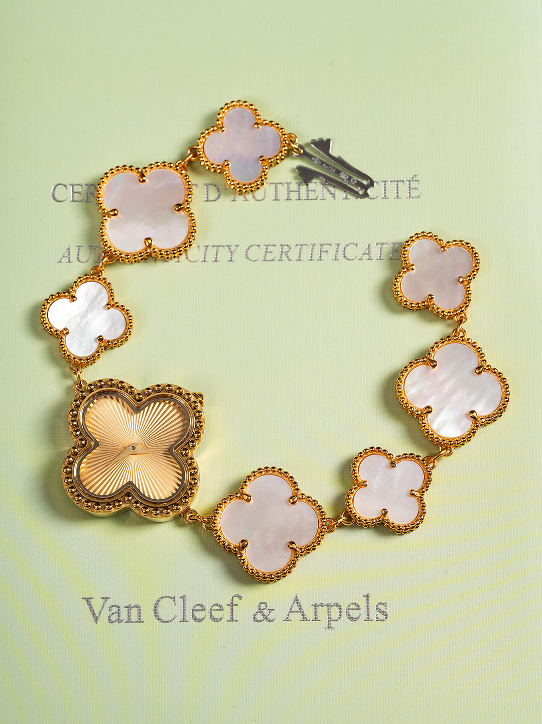 Van Cleef & Arpels Alhambra Luxury Bracelet Watch, ~30mm 18K Gold & Mother - of - Pearl Case, Quartz Movement