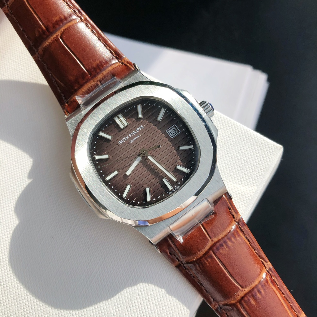 Patek Philippe Nautilus Luxury Watch, 40mm Stainless Steel Case, Caliber 324 SC Movement, Brown Alligator Leather Strap