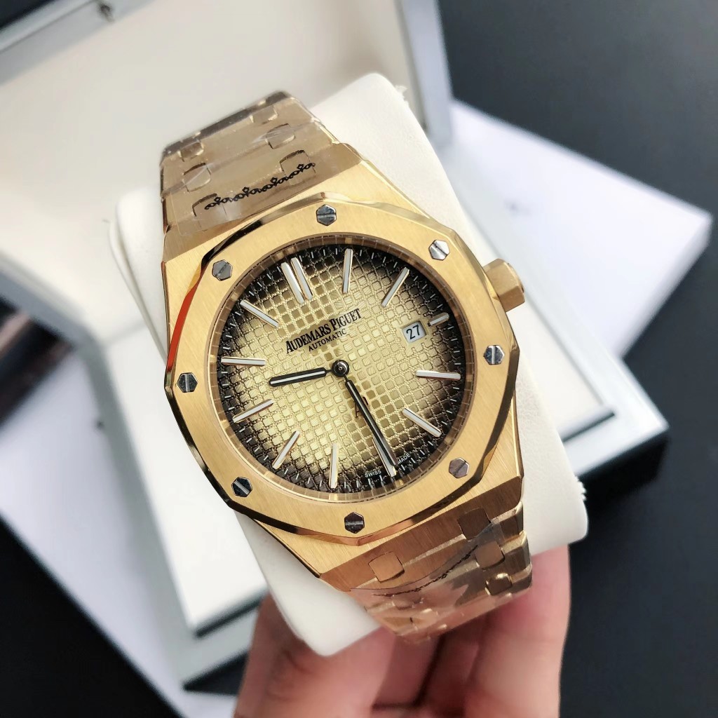 Audemars Piguet Royal Oak Luxury Watch, 41mm 18K Yellow Gold Case, Caliber 4302 Movement, 18K Yellow Gold Bracelet
