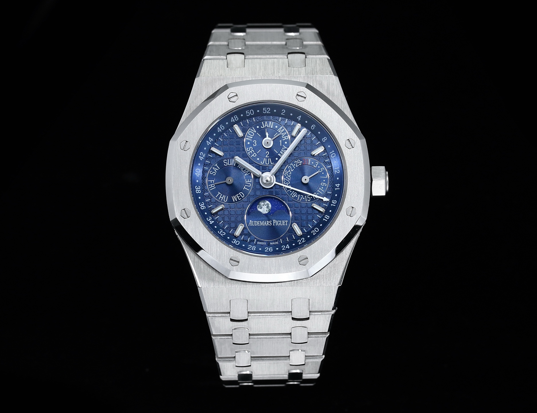 Audemars Piguet Royal Oak Perpetual Calendar Luxury Watch, 41mm Stainless Steel Case, Automatic Movement, Stainless Steel Bracelet