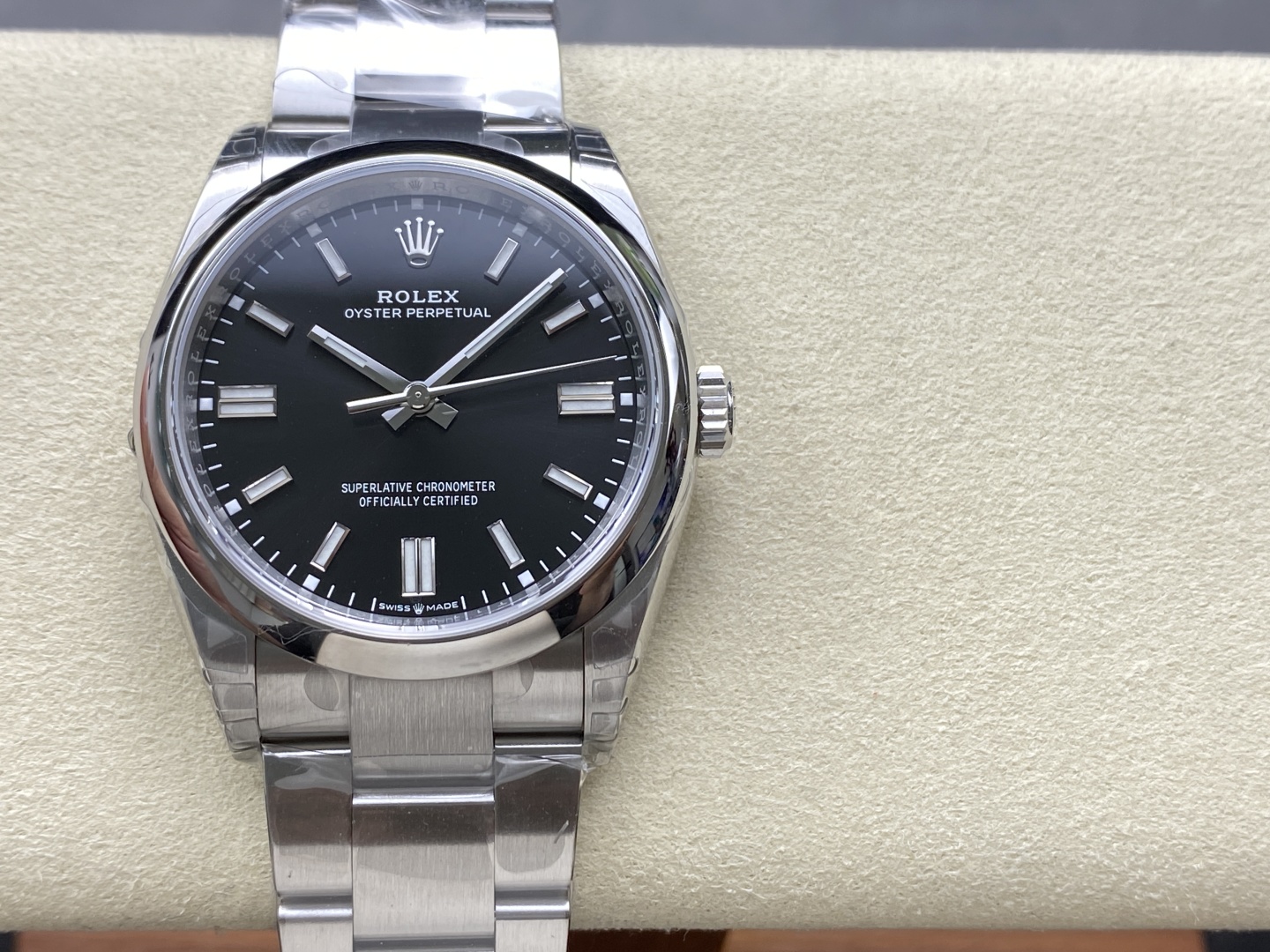 Rolex Oyster Perpetual Luxury Watch, 36mm Stainless Steel Case, Calibre 3230 Automatic Movement, Stainless Steel Strap