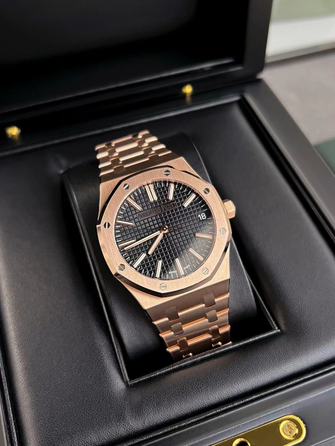 Audemars Piguet Royal Oak Luxury Watch, 41mm Rose Gold Case, Automatic Movement, Rose Gold Strap