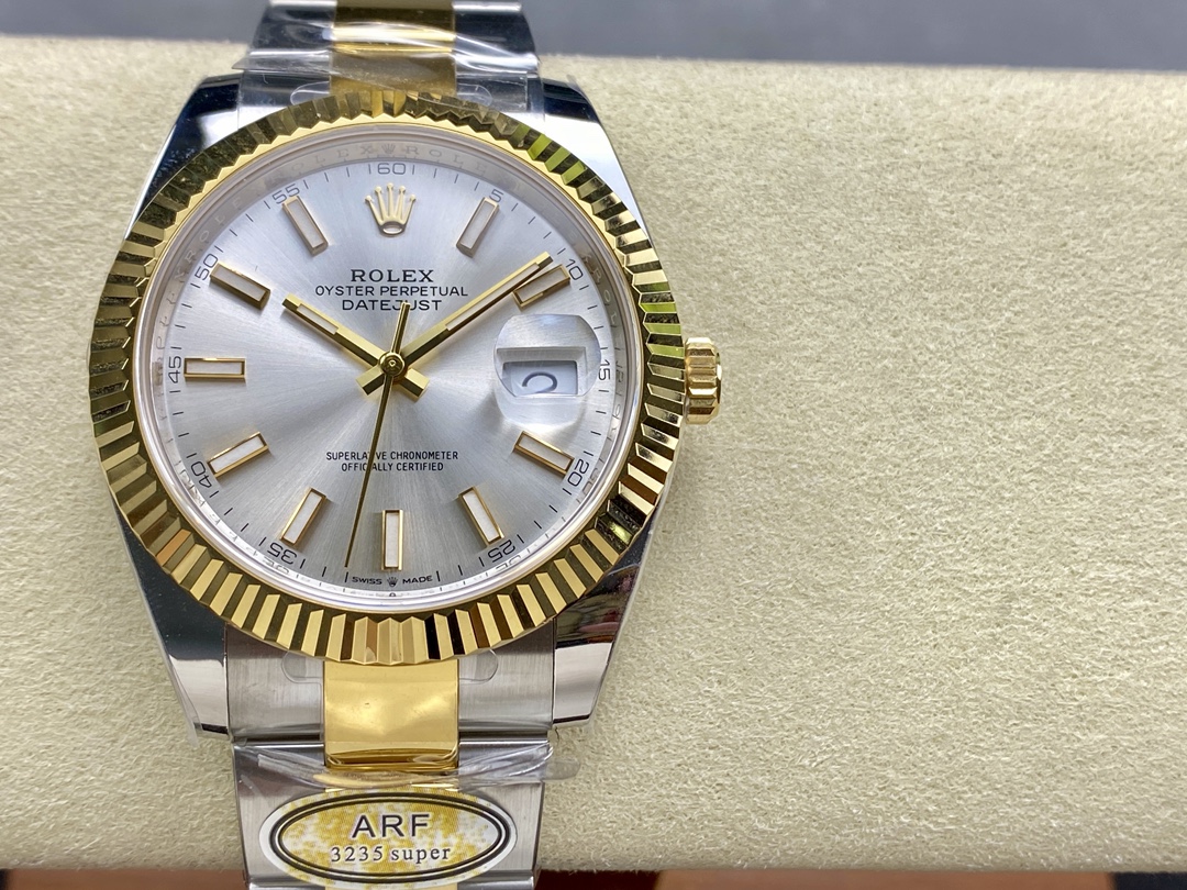 Rolex Oyster Perpetual Datejust 41mm Stainless Steel & 18K Yellow Gold Automatic Watch (Caliber 3235)