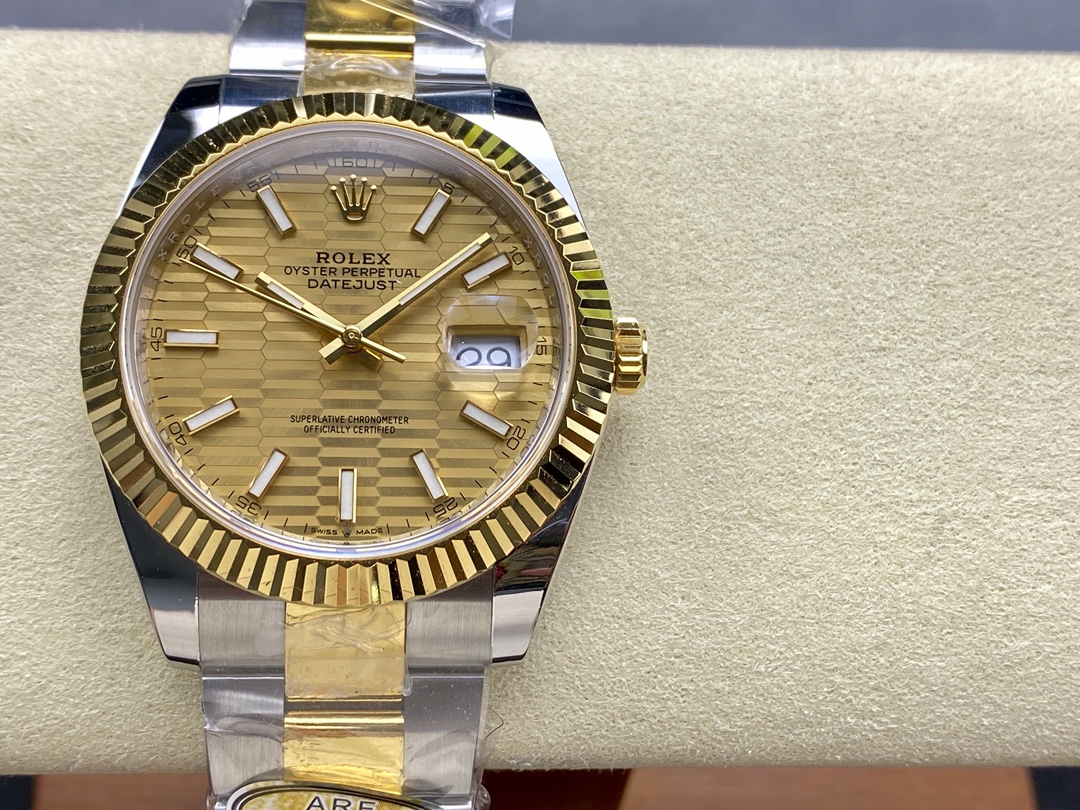 Rolex Oyster Perpetual Datejust 41mm Stainless Steel & 18K Yellow Gold Automatic Watch (Caliber 3235)