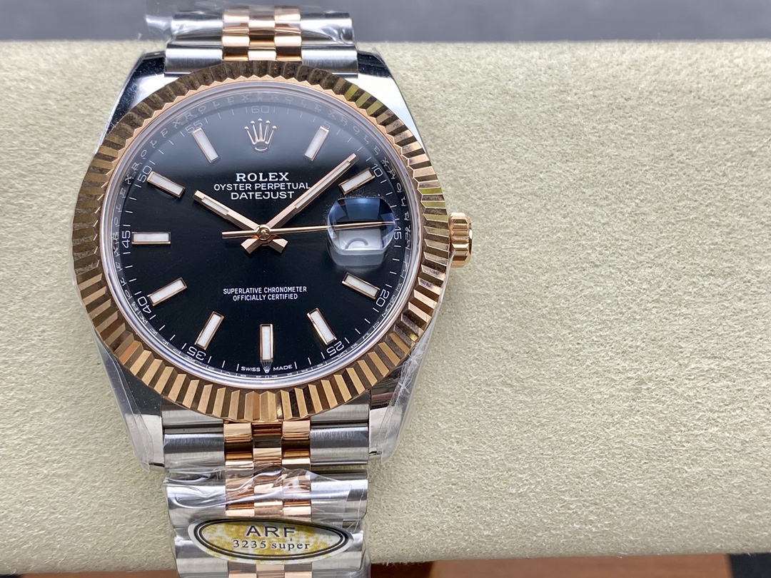 Rolex Oyster Perpetual Datejust 41mm Stainless Steel & 18K Rose Gold Automatic Watch (Caliber 3235)