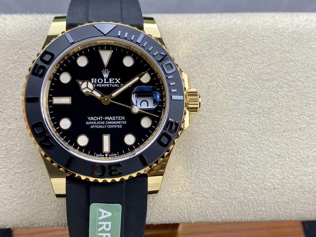 Rolex Yacht-Master 40mm 18K Yellow Gold Automatic Watch (Caliber 3235)