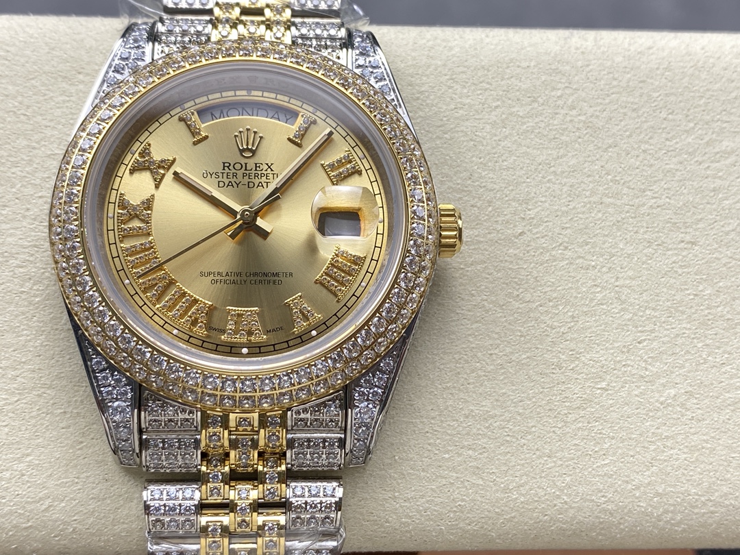 Rolex Oyster Perpetual Day - Date Automatic Diamond - Set Watch (Cal.3255, 40mm)
