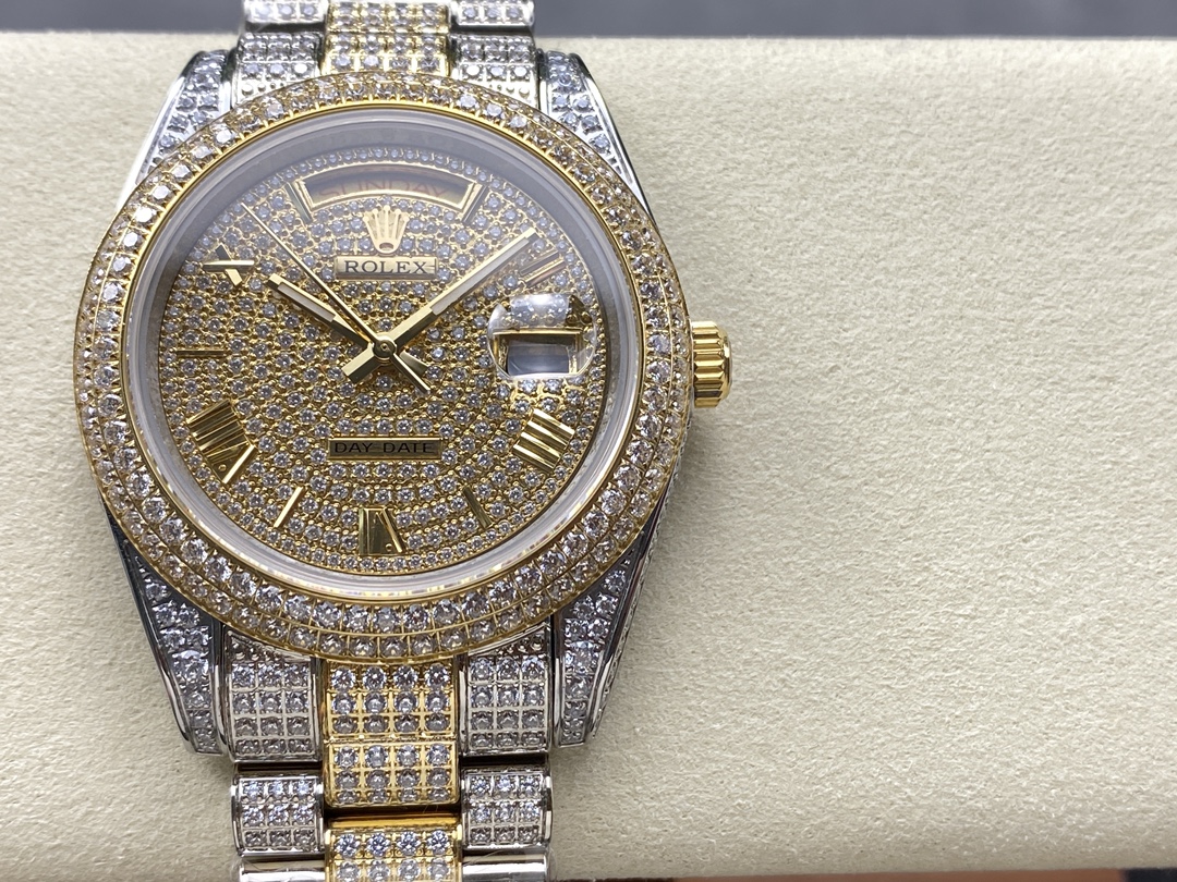 Rolex Oyster Perpetual Day - Date Automatic Diamond - Set Watch (Cal.3255, 40mm)