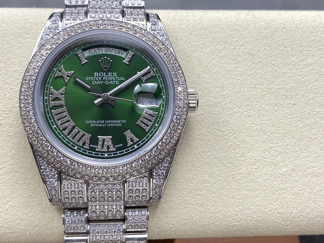 Rolex Oyster Perpetual Day - Date Automatic Diamond - Set Watch (Cal.3255, 40mm)