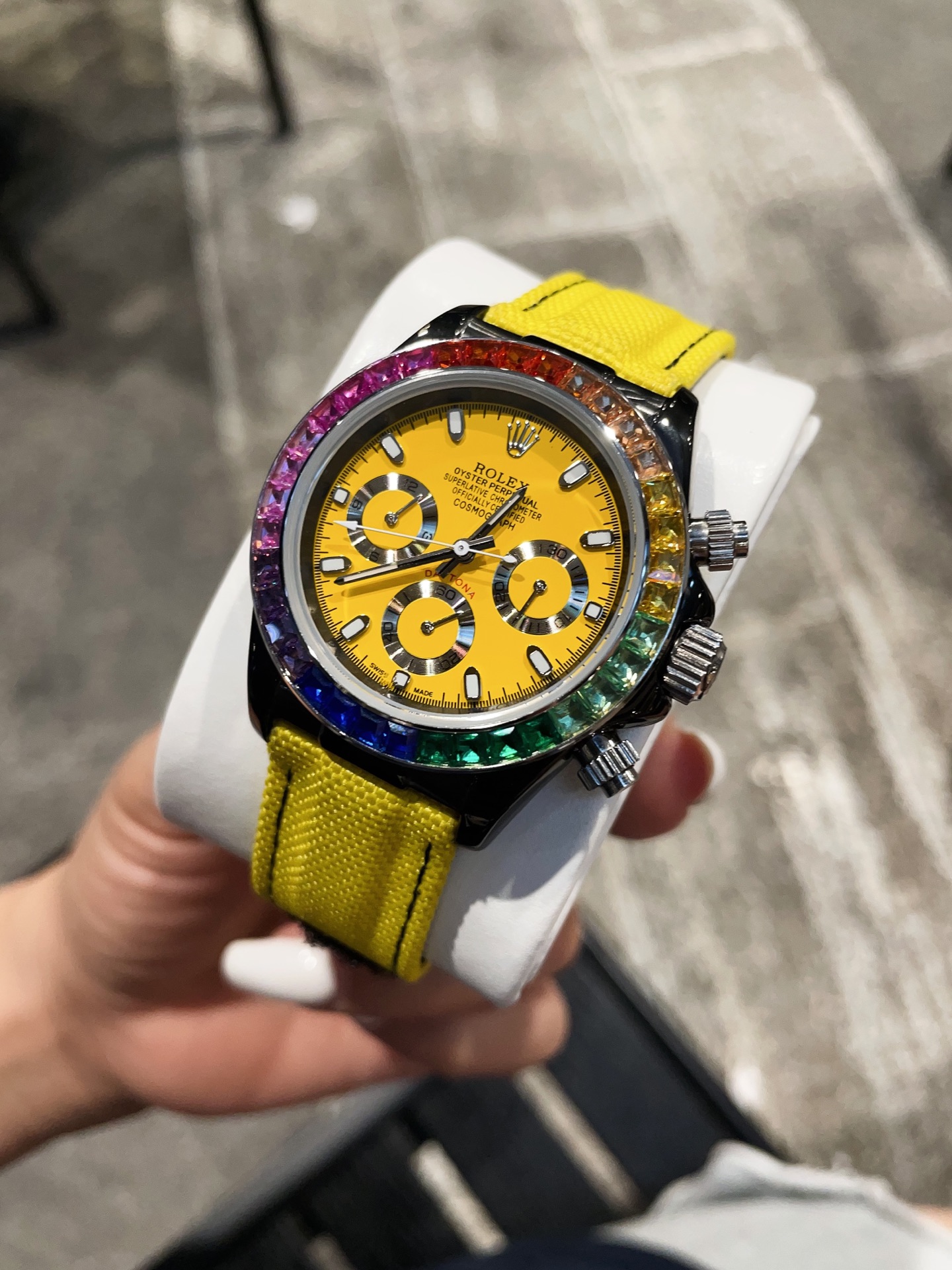 Rolex Cosmograph Daytona Rainbow Diamond - Set Yellow Dial Watch, 40mm, Automatic Movement