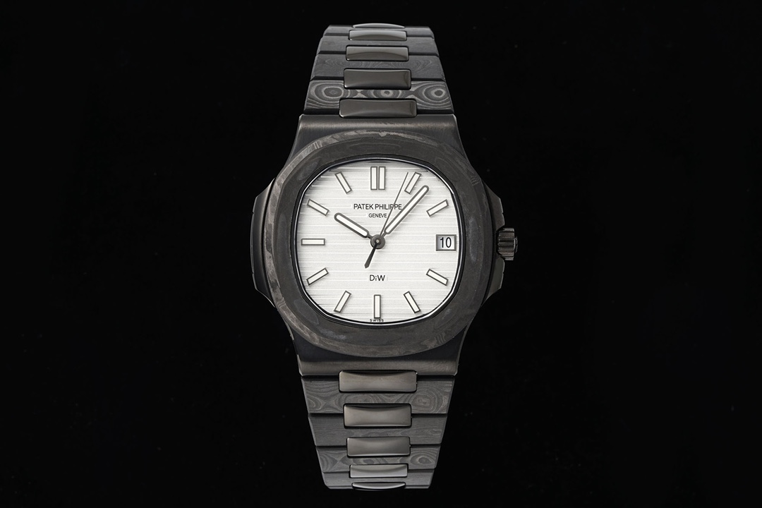 Patek Philippe Nautilus 40mm Carbon - Case Watch, Calibre 324 SC