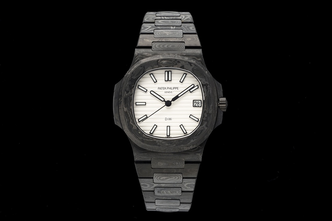 Patek Philippe Nautilus 40mm Carbon - Case Watch, Calibre 324 SC
