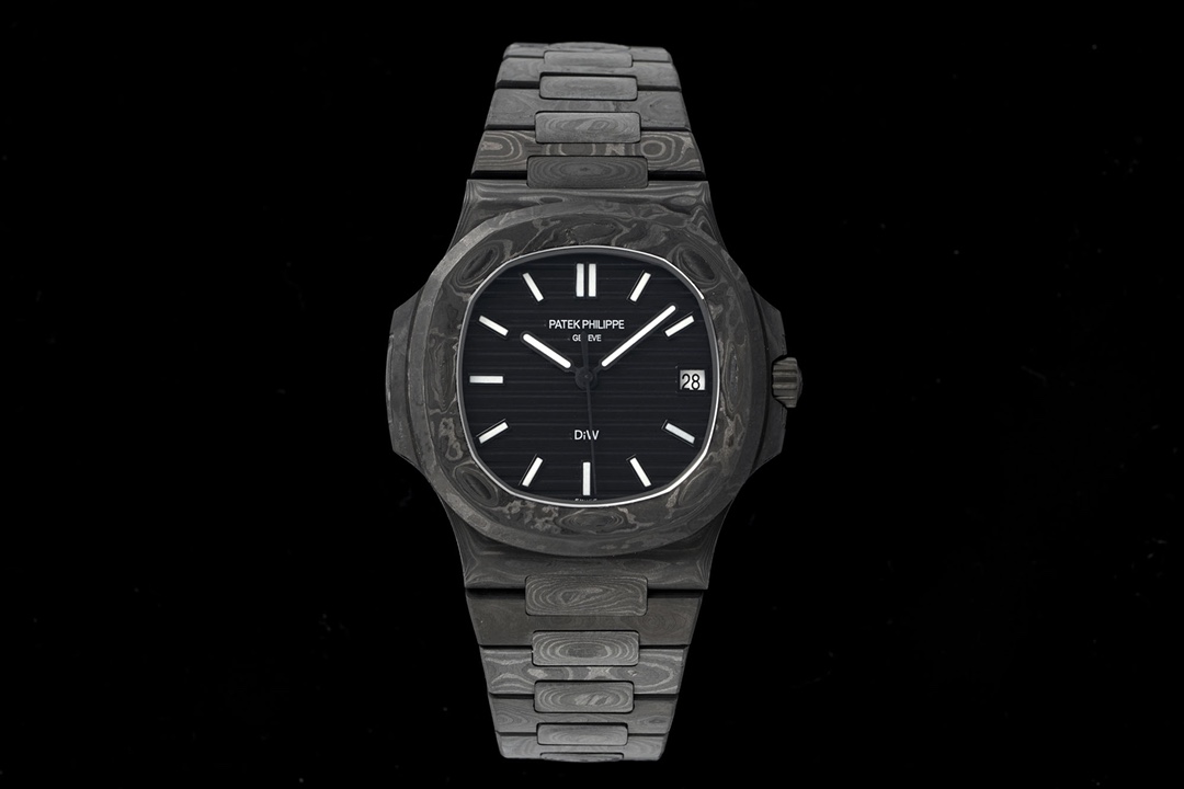 Patek Philippe Nautilus 40mm Carbon - Case Watch, Calibre 324 SC