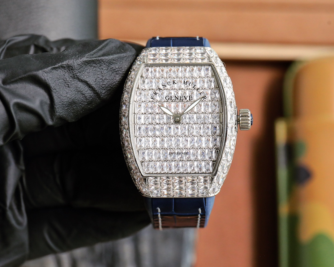Franck Muller Vanguard 33mm Watch, Calibre FM 5000