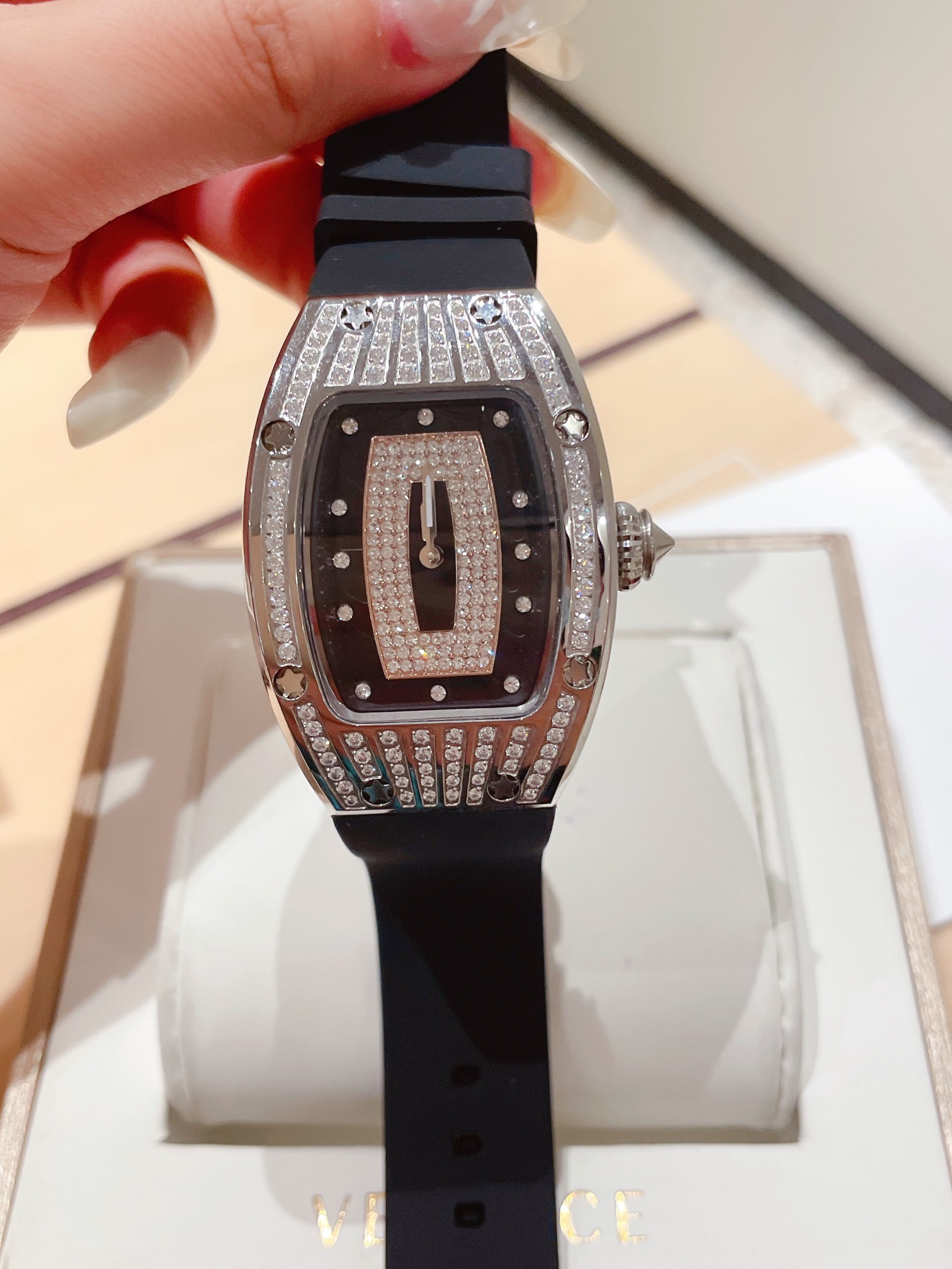 Richard Mille Diamond - Set Ladies Watch (Black Rubber Strap)