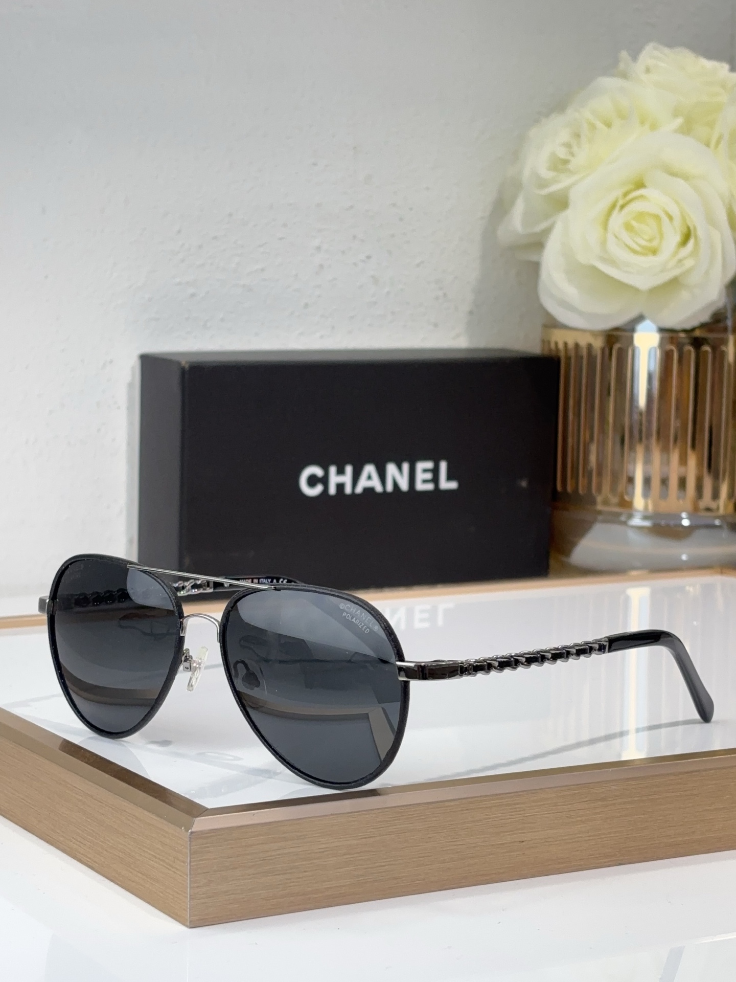 Chanel Aviator Sunglasses with Black Metal Chain - Link Temples (Model: CH5511)