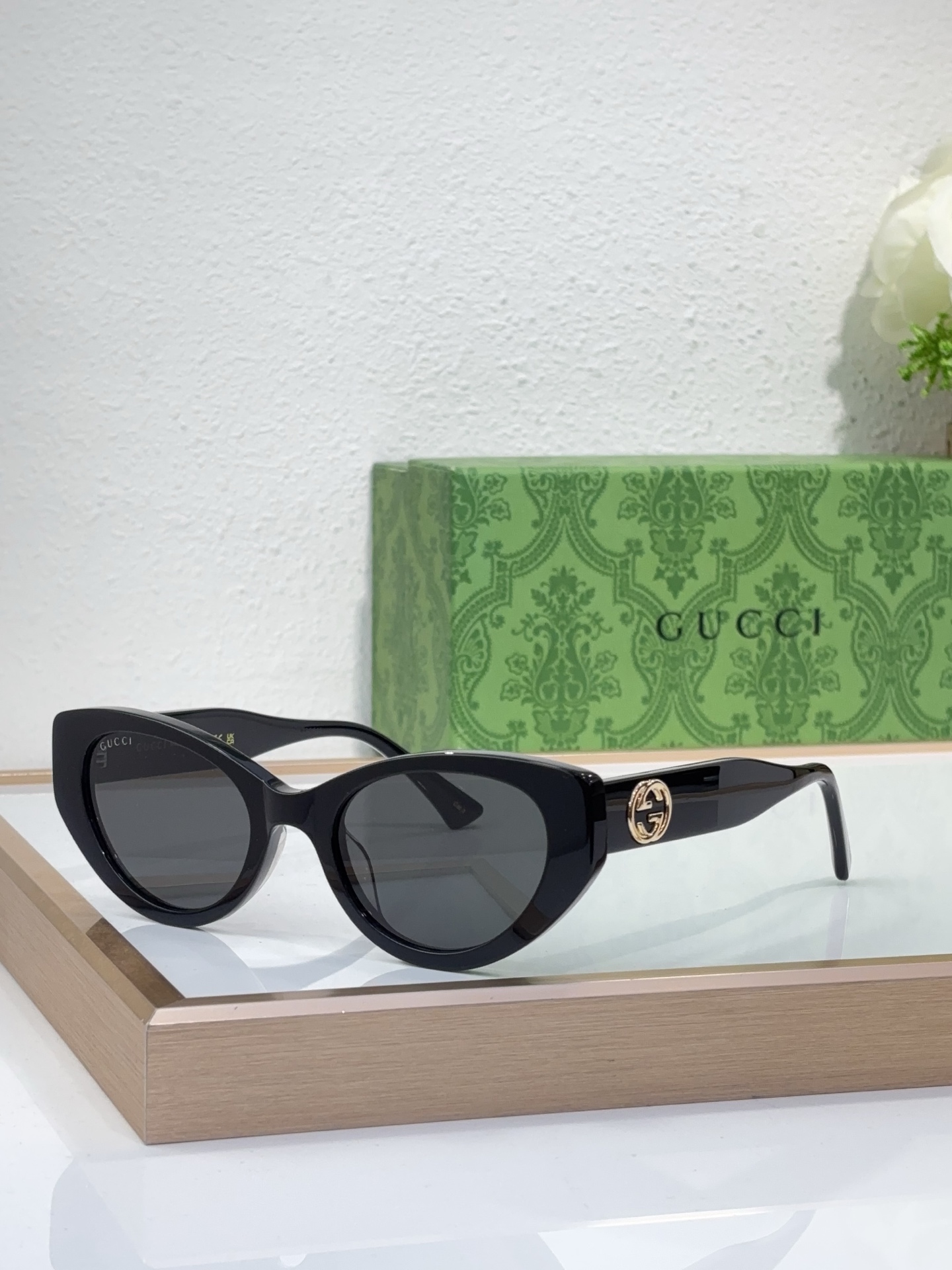 Gucci Burgundy - Black Acetate Cat - Eye Sunglasses (Model: GG1319S)
