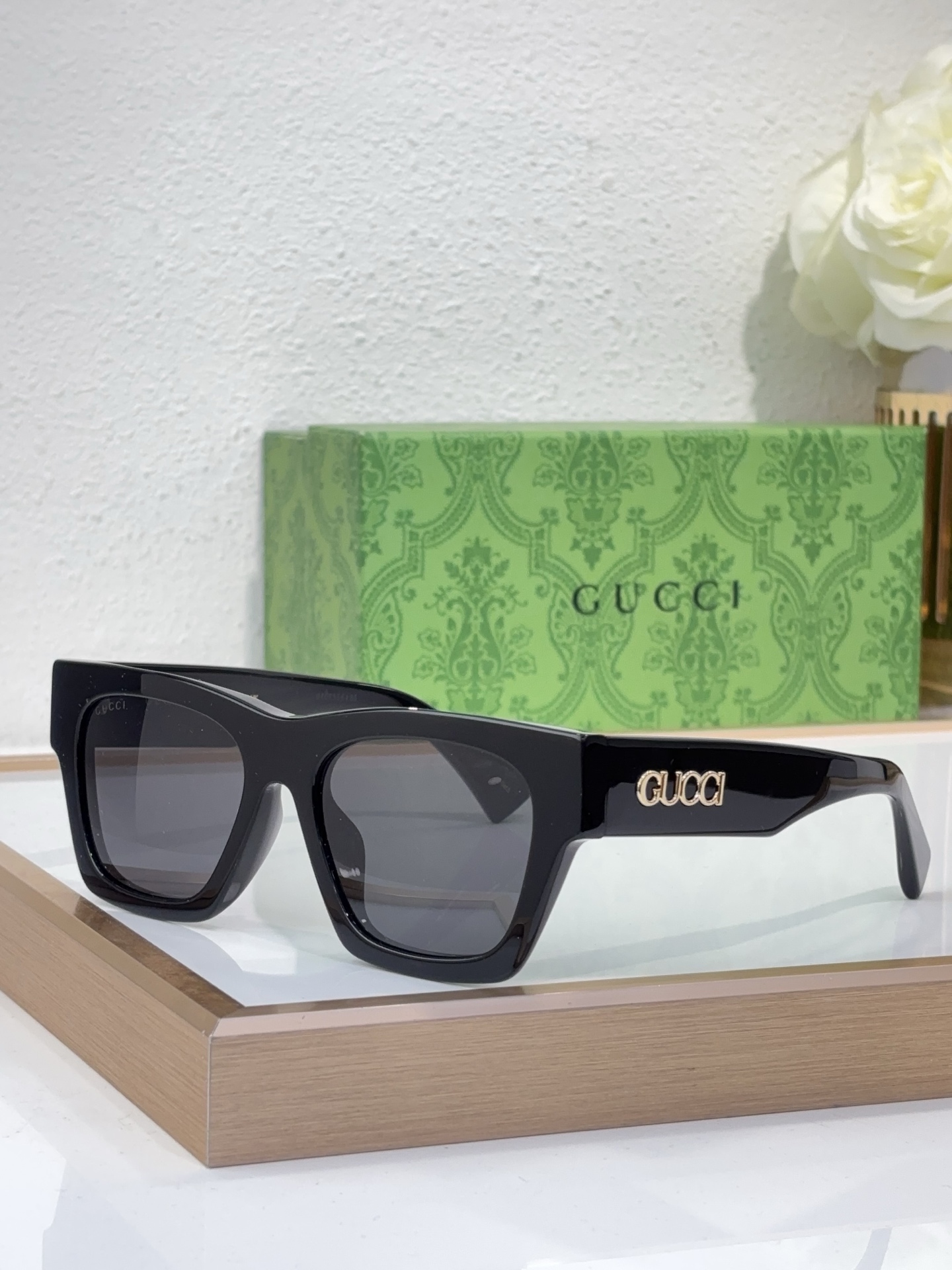 Gucci Square Black Acetate Sunglasses with Gold - Tone "GUCCI" Lettering on Temples & Dark Gray Lenses (Model: GG1291S)