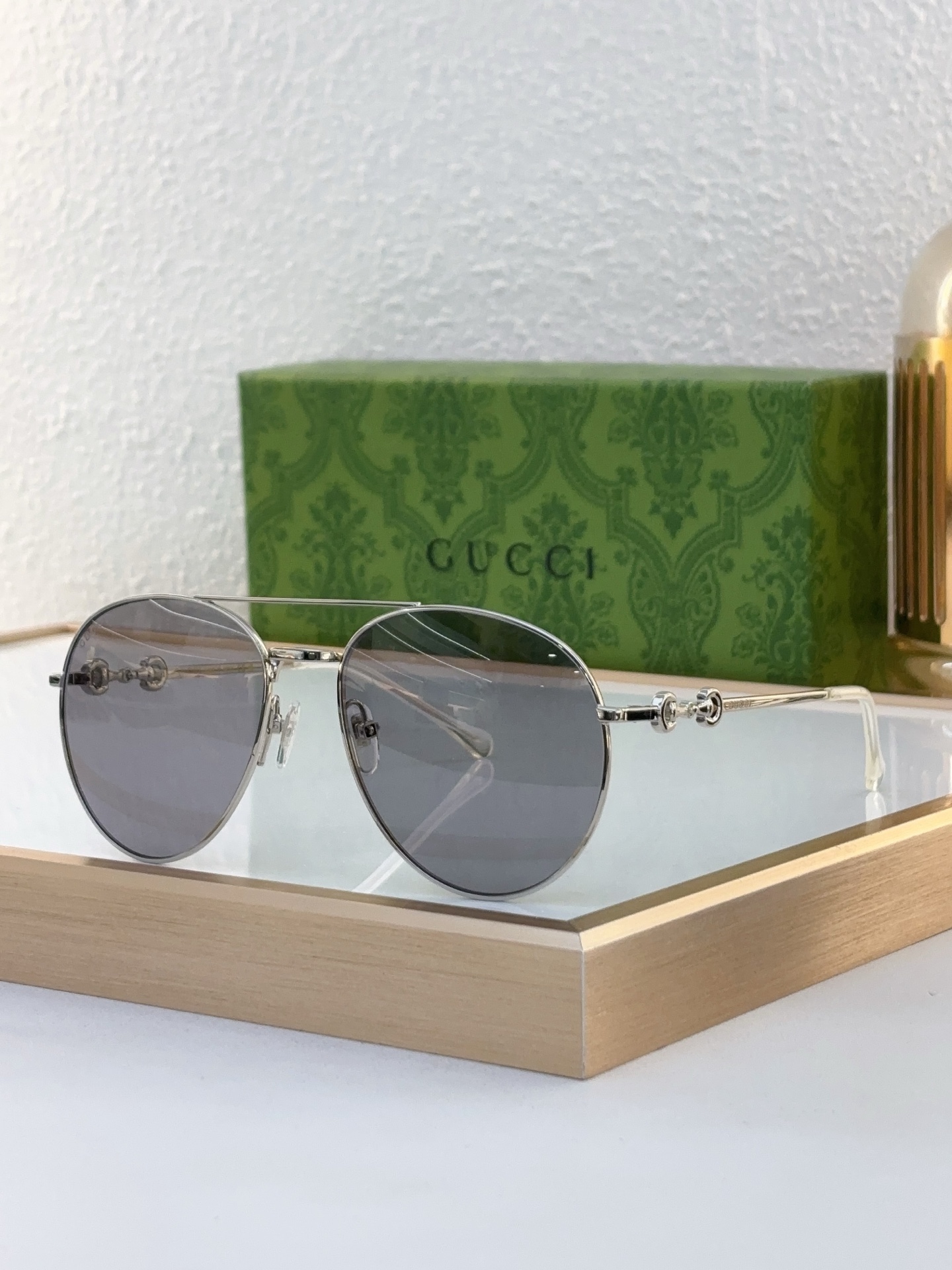 Gucci Aviator - Style Silver - Tone Metal Sunglasses with Chain - Linked Temple Accents & Gray Lenses (Model: GG1250S)
