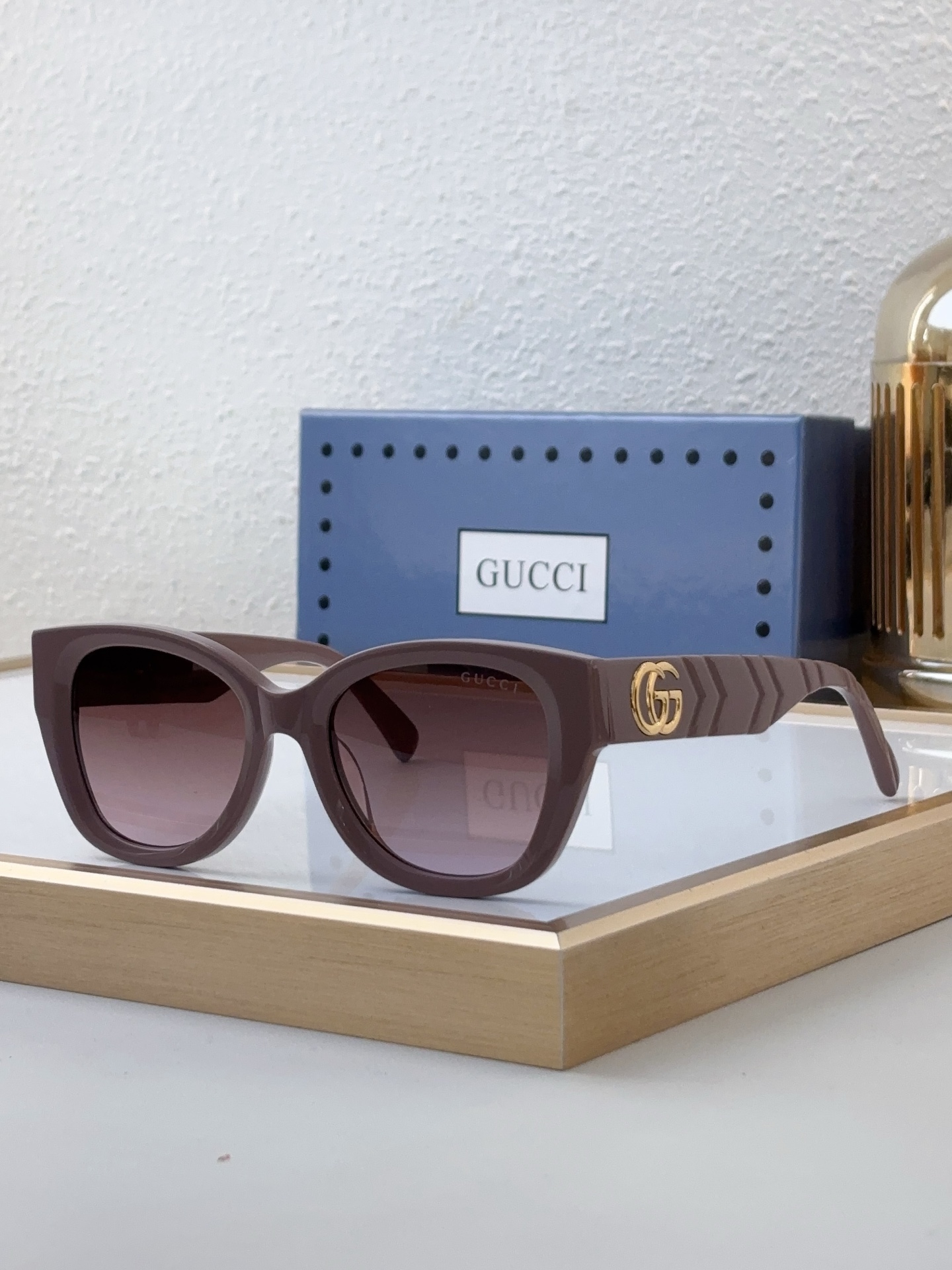 Gucci Cat - Eye Matte Acetate Sunglasses with Gold - Tone Double G & Textured Temples (Model: GG4000S)