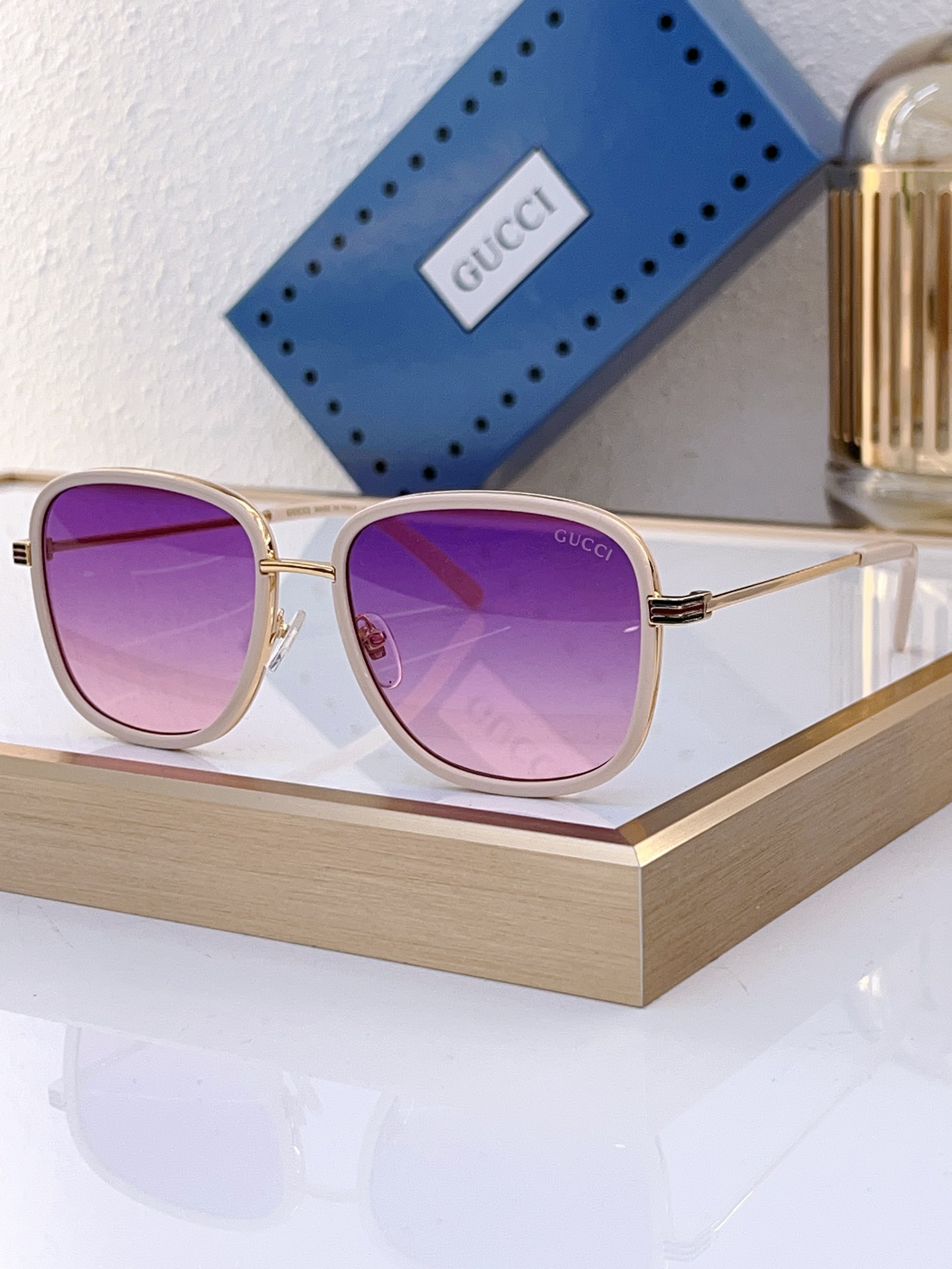 Gucci Square - Frame Sunglasses with Gradient Purple Lenses & Gold - Tone Metal - Acetate Frame (Model: GG1520S)