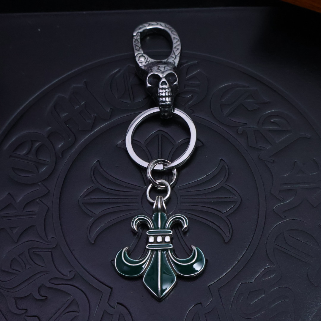 Chrome Hearts 925 Silver Skull & Green Enamel Fleur - de - Lis Keychain