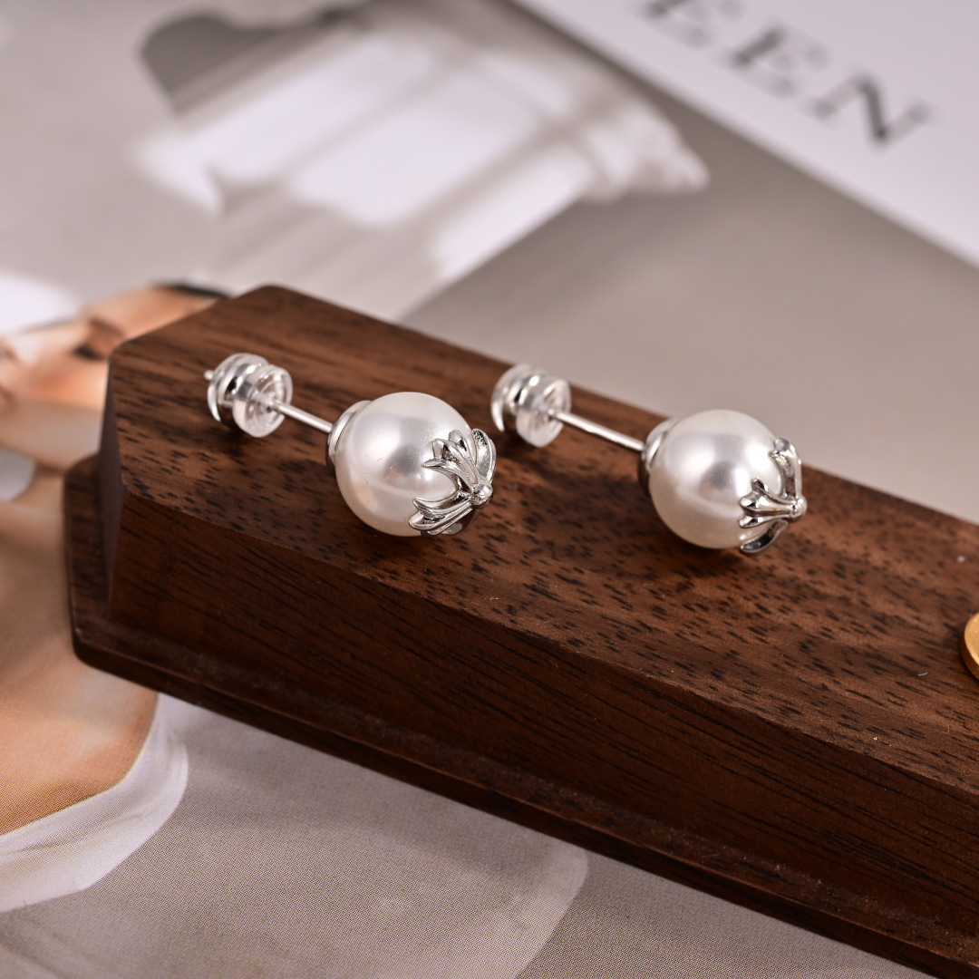 Chrome Hearts Pearl Stud Earrings with Cross Accent CH - PSEC289