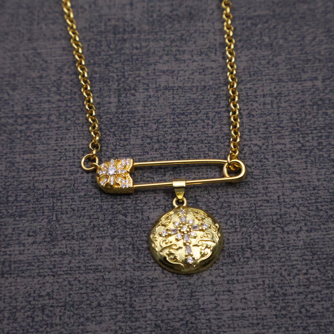 Chrome Hearts Safety Pin & Diamond - Inlaid Disc Pendant Necklace - Gold - Tone Chain Jewelry CH - SPD68