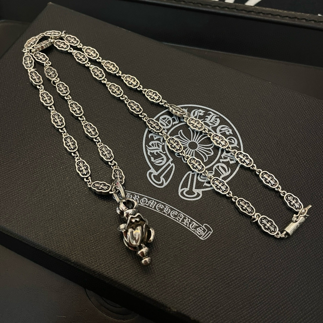 Chrome Hearts Sterling Silver Rose Pendant Necklace (Oval-Engraved Link Chain) CH-ROL01
