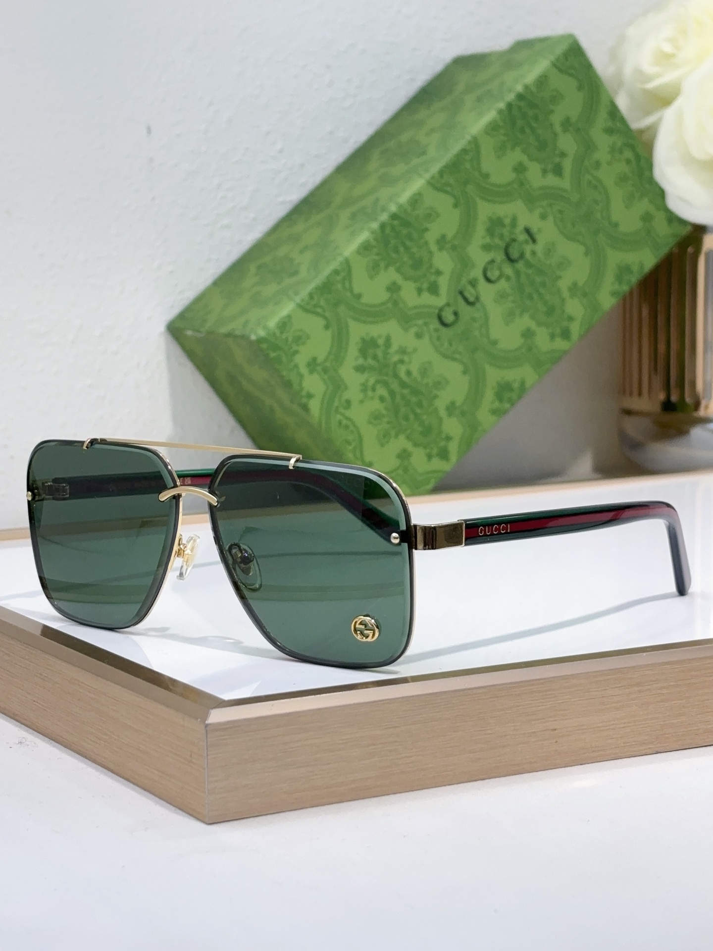 Gucci Square Aviator Metal Sunglasses with Gold Frame, Green - Red Temples & Dark Green Lenses - GG1292S