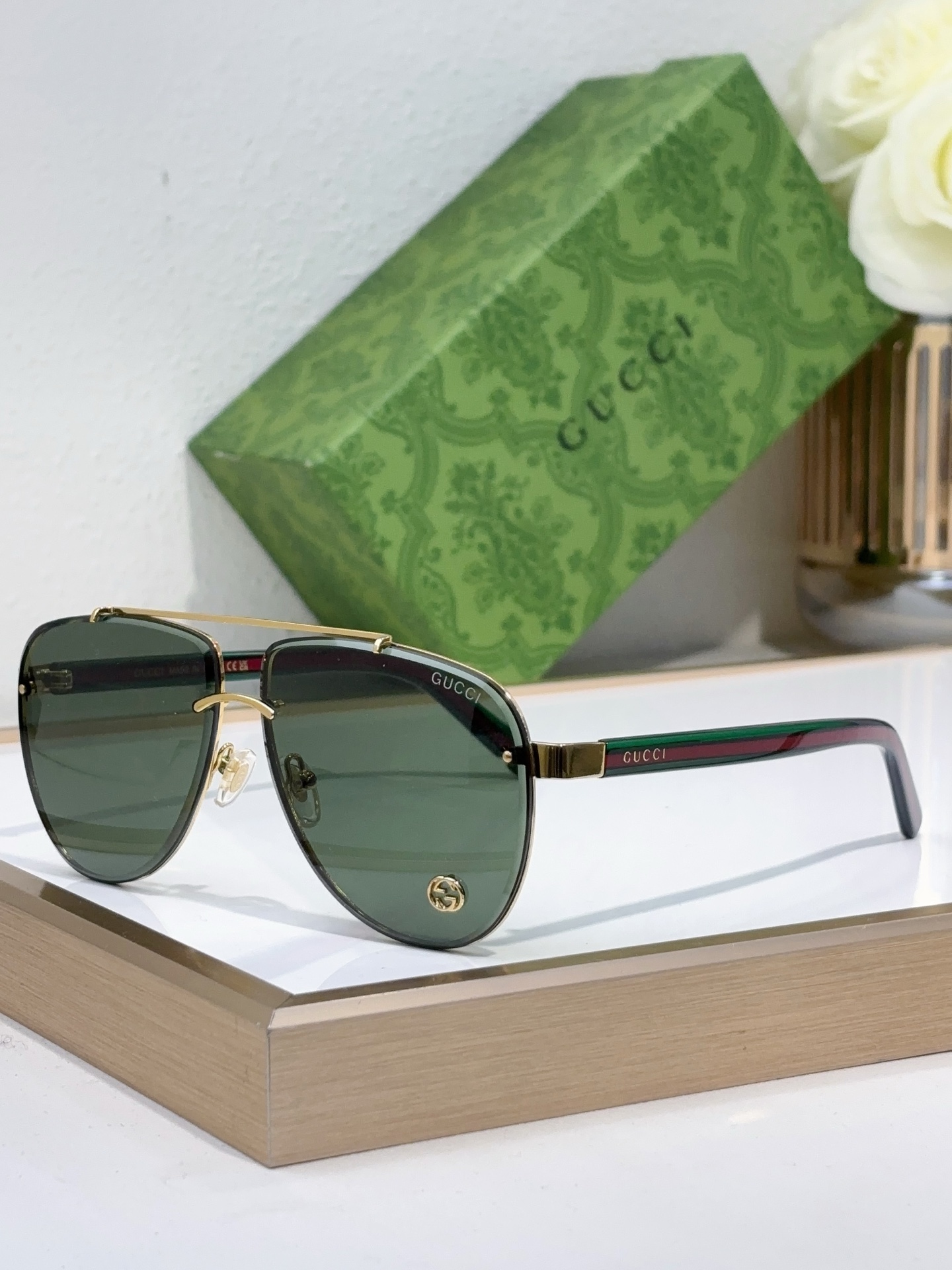 Gucci Aviator Metal Sunglasses with Gold Frame, Green - Red Temples & Dark Green Lenses - GG1291S
