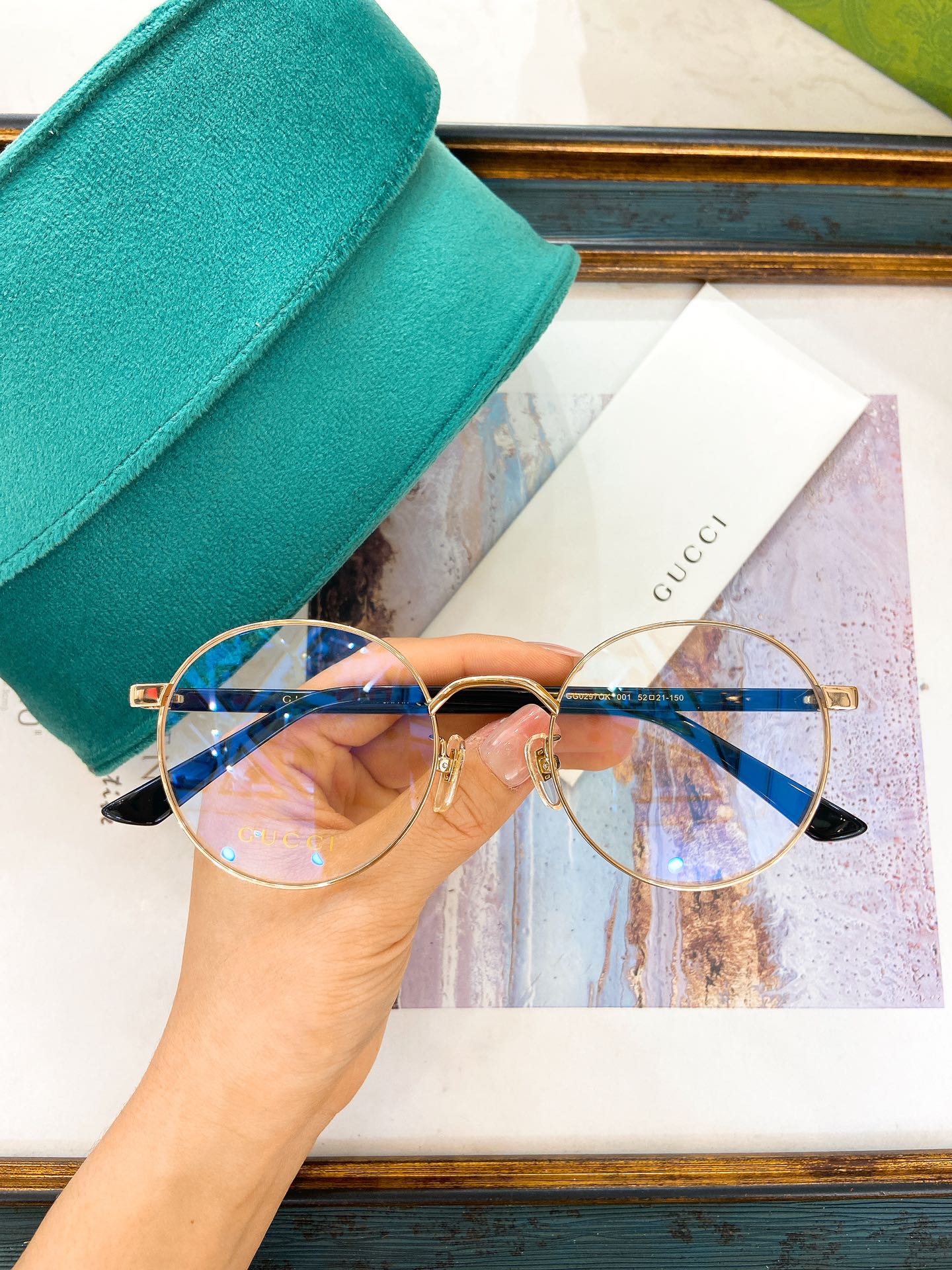 Gucci Round Metal - Acetate Optical Eyeglasses with Gold - Black Frame, Prescription - Ready Lenses & Brand Detailing - GG0666O