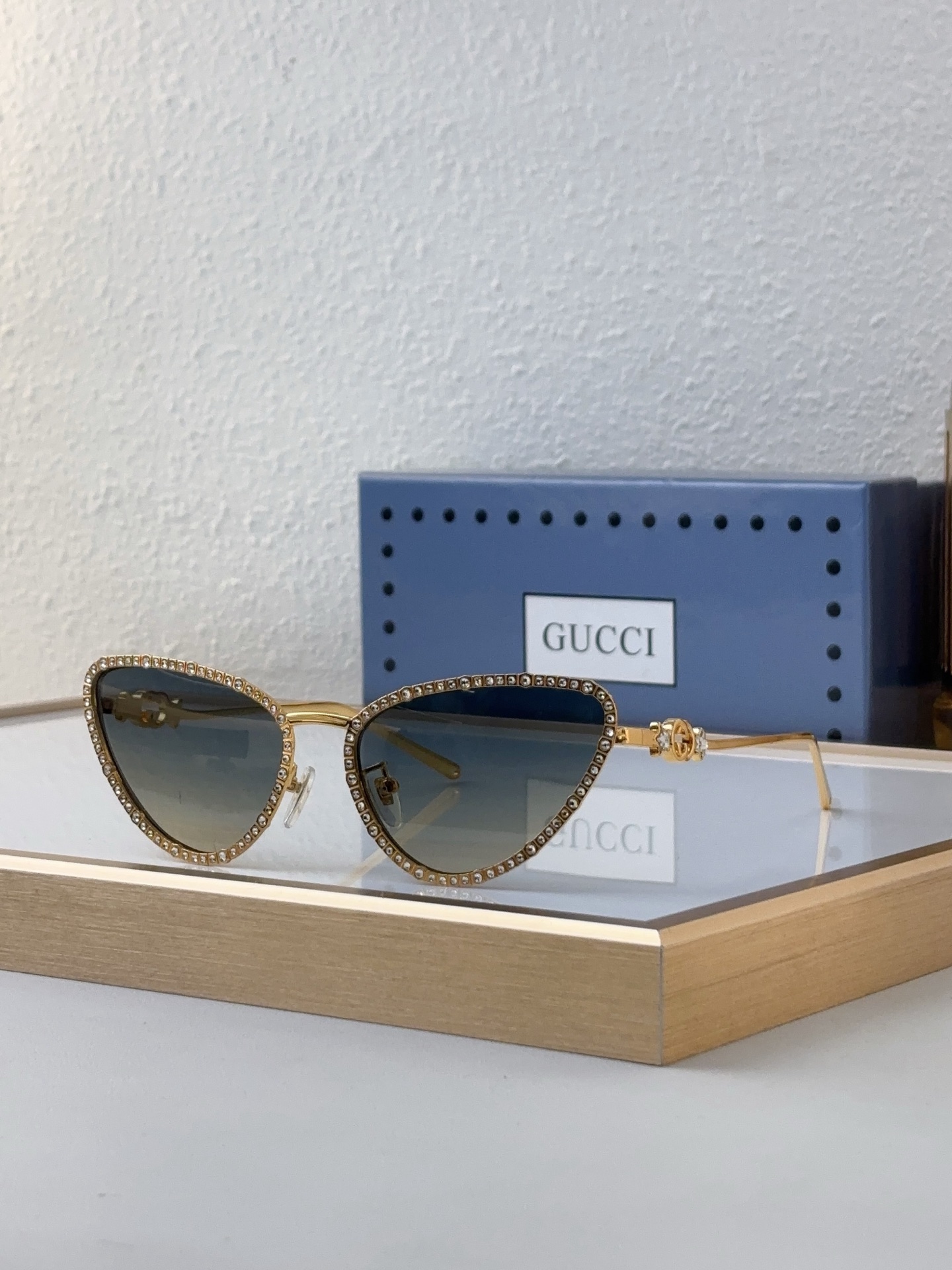 Gucci Cat - Eye Metal Sunglasses with Crystal - Embellished Frame, Gradient Blue Lenses & Tiger Head Accents - GG0965S