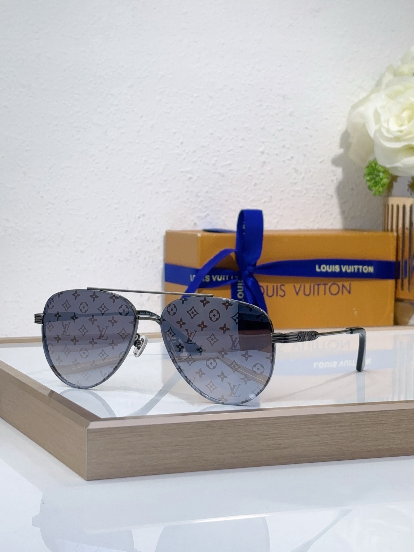 Louis Vuitton Aviator Metal Sunglasses with Monogram - Printed Gradient Gray Lenses, Gold - Tone Frame & Decorative Temple Details - Z1825E
