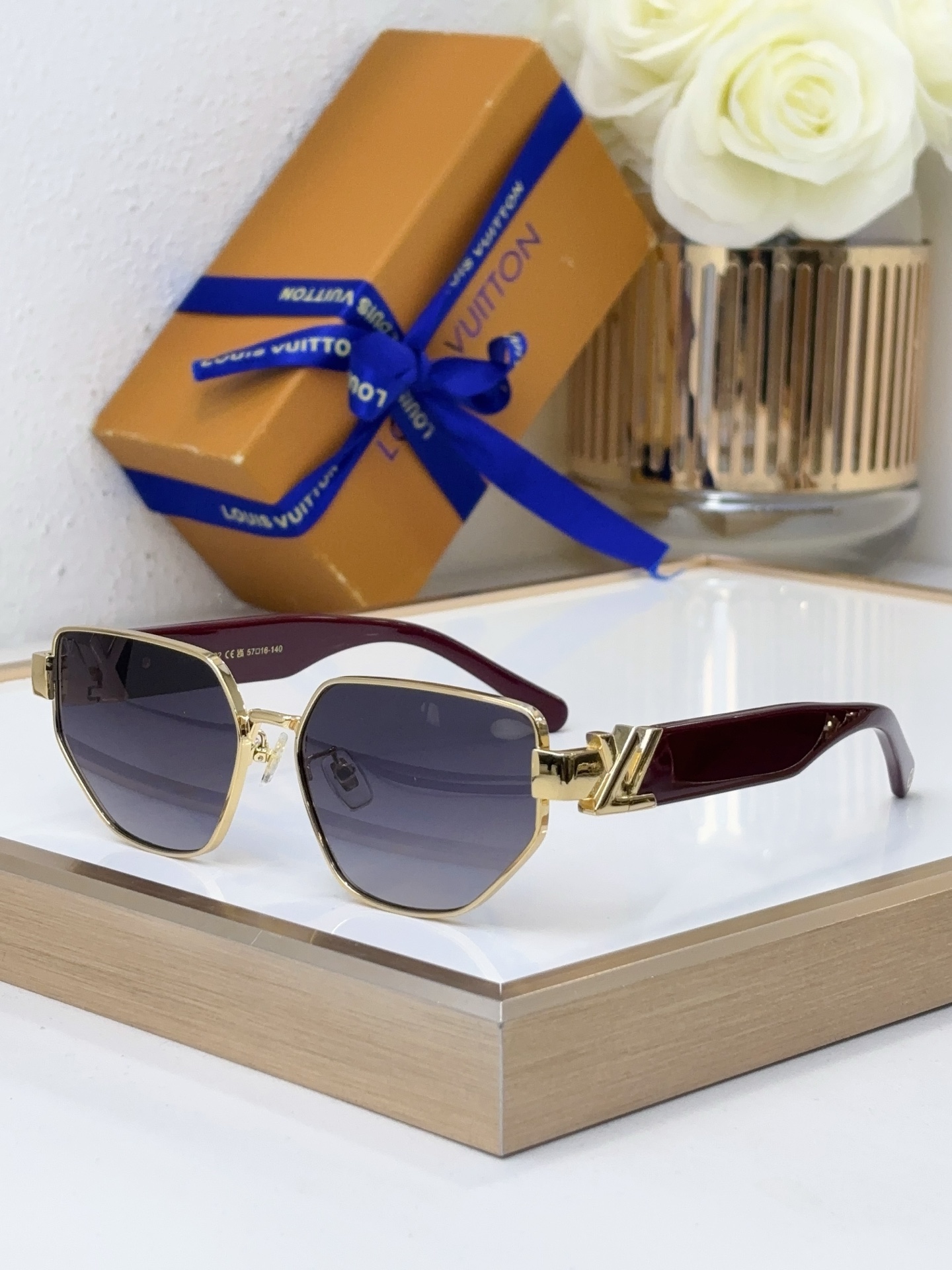 Louis Vuitton Round Metal Sunglasses Z1814E
