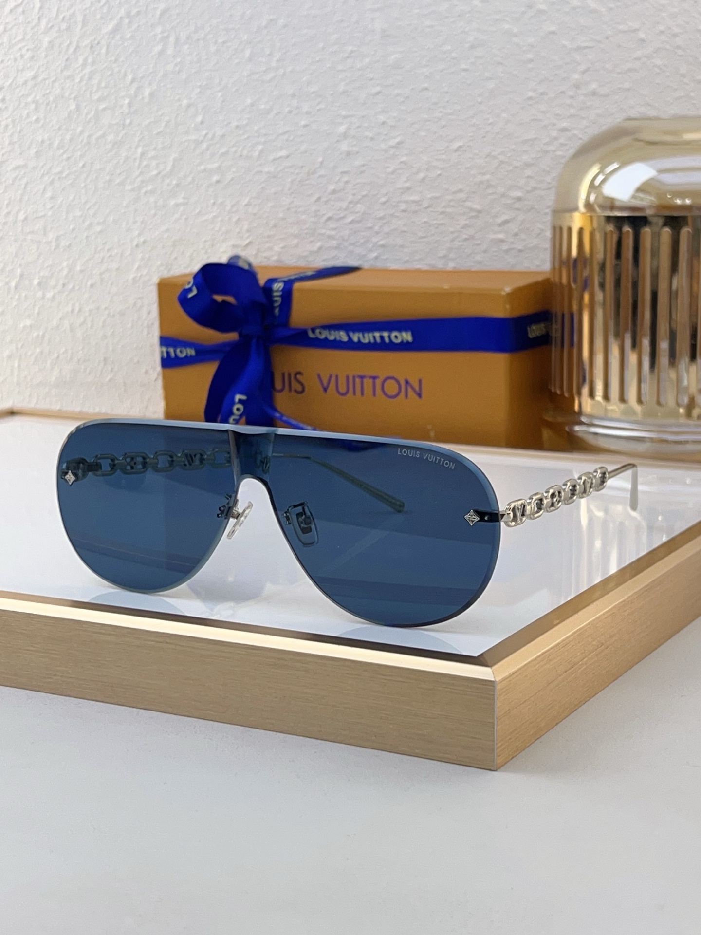 Louis Vuitton Z1707E Gold Chain - Link Shield Sunglasses