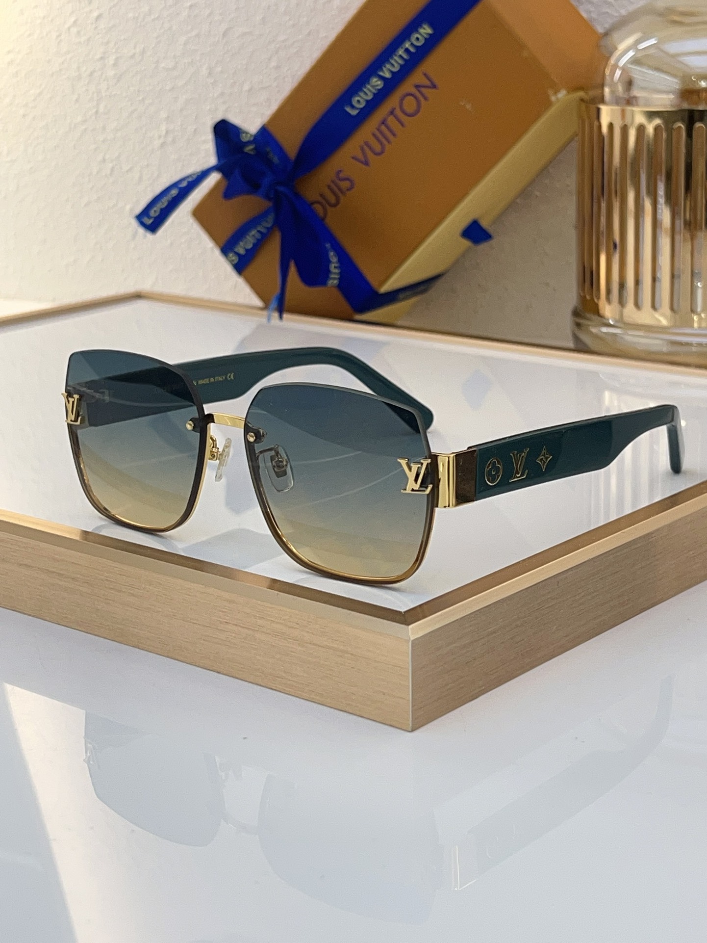 Louis Vuitton Z2650E Square Semi - Rimless Sunglasses