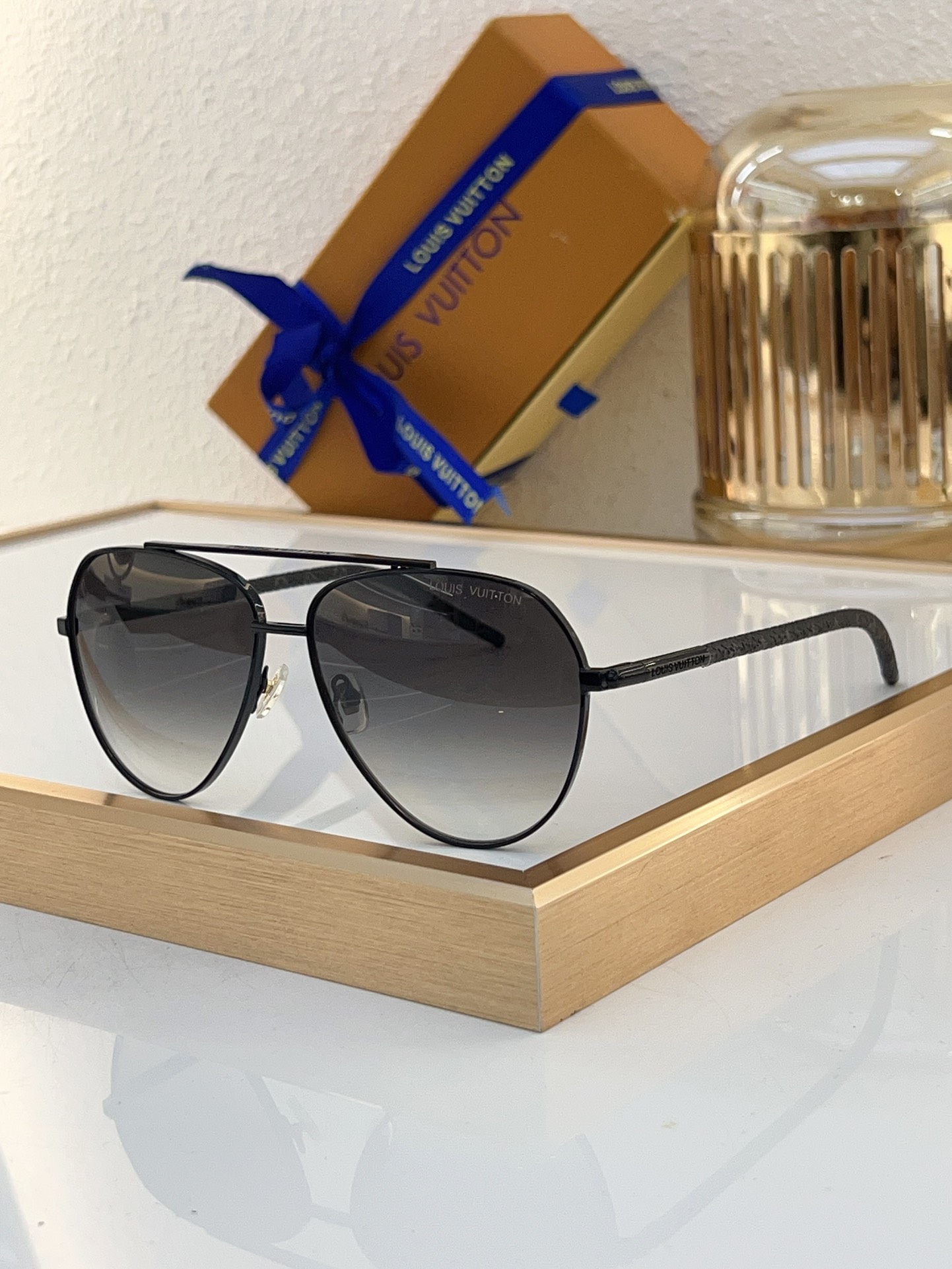 Louis Vuitton Z2580E Aviator Sunglasses