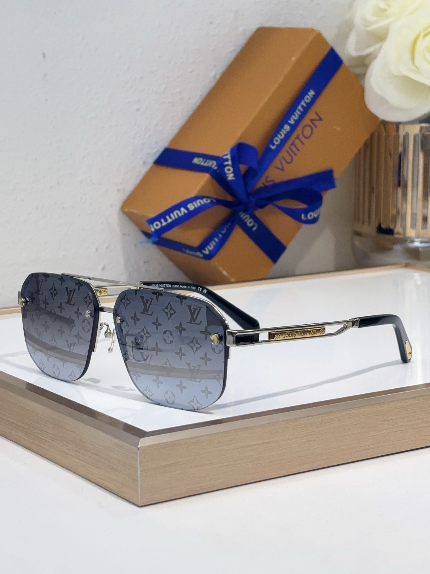 Louis Vuitton Z2230E Monogram Semi - Rimless Square Sunglasses