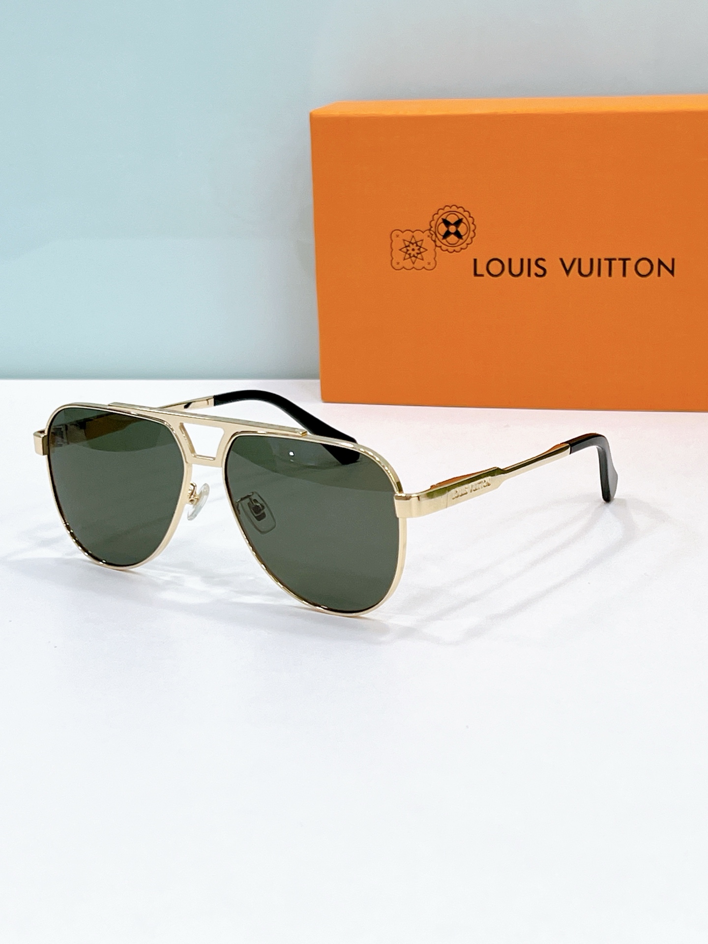 Louis Vuitton Z1638E Aviator Sunglasses