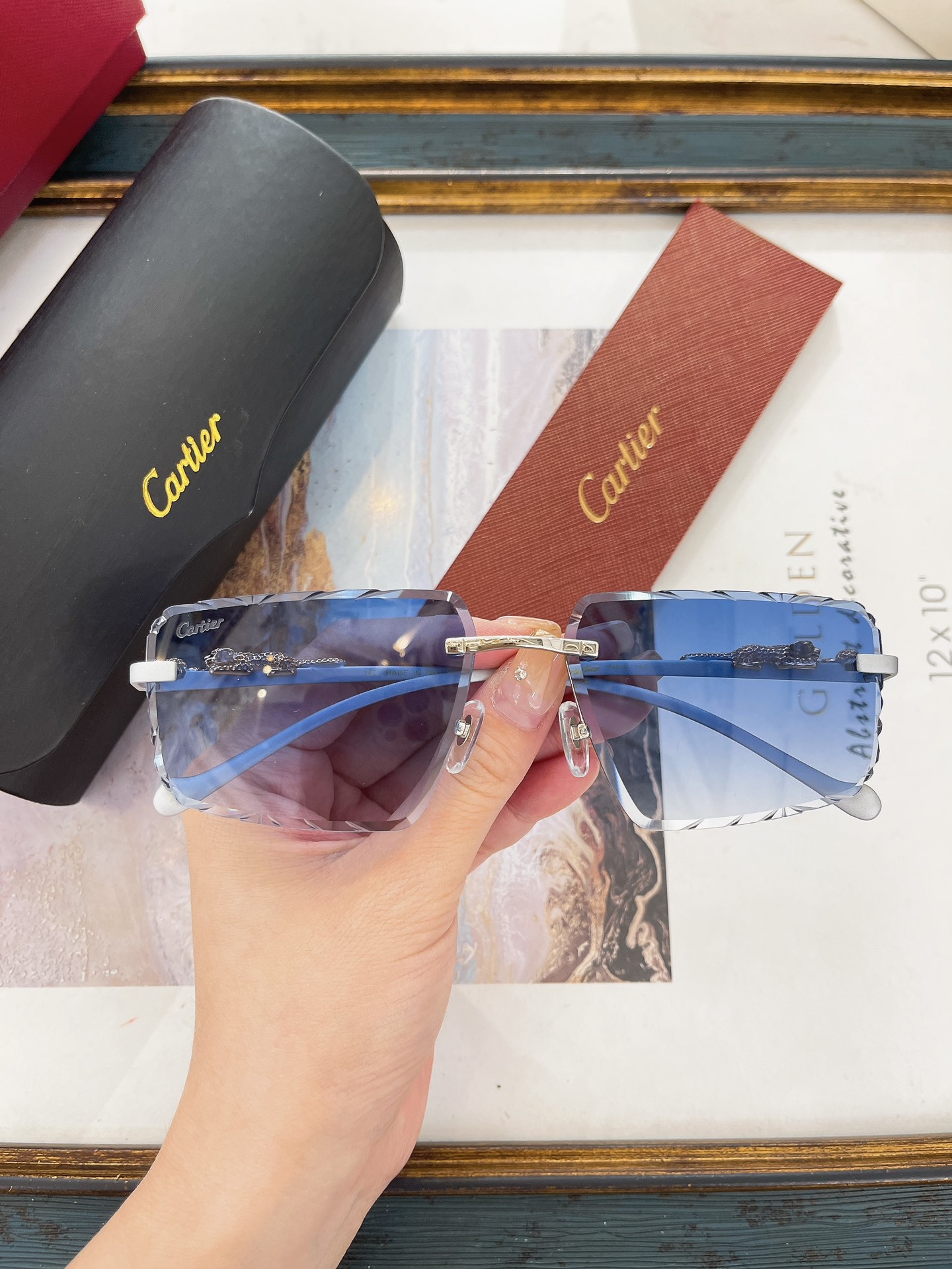 Cartier Panthère Faceted Rimless Pink Gradient